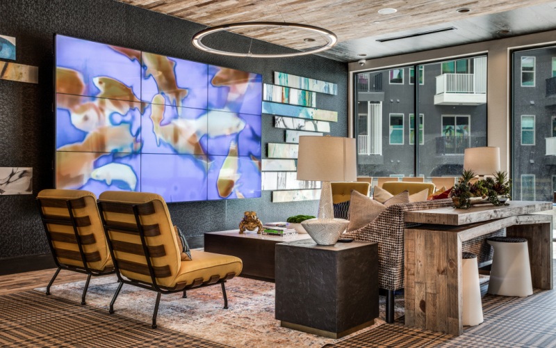 community lounge with tables and chairs